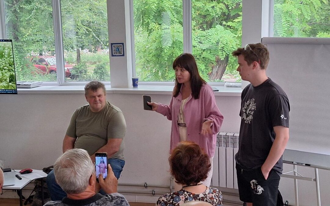 Міжпоколінна зустріч в Молодіжному центрі